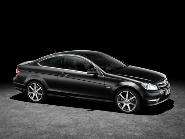 Mercedes-Benz C 250 CDI BlueEFFICIENCY AT Coupé Mercedes-Benz C 250 CDI BlueEFFICIENCY AT Coupé