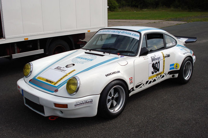 Porsche 911 Carrera 3.0 RS Porsche 911 Carrera 3.0 RS