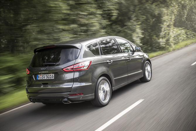 Ford S-Max Vignale 2.0TDCi AWD Titanium Powershift Ford S-Max Vignale 2.0TDCi AWD Titanium Powershift