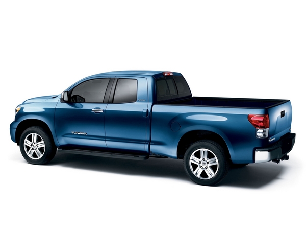 Toyota Tundra CrewMax 4X2 Tundra-Grade 4.7L Toyota Tundra CrewMax 4X2 Tundra-Grade 4.7L