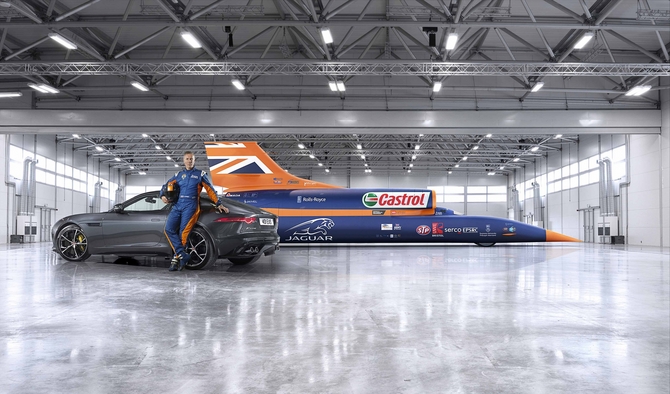 Jaguar anunciou nova parceria com a Bloodhound SCC Jaguar anunciou nova parceria com a Bloodhound SCC
