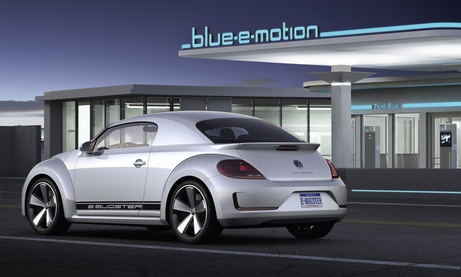 VW electrifies NAIAS with E-Bugster and Jetta Hybrid VW electrifies NAIAS with E-Bugster and Jetta Hybrid