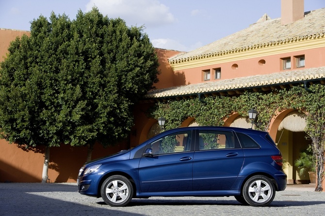 Mercedes-Benz B 170 NGT Mercedes-Benz B 170 NGT