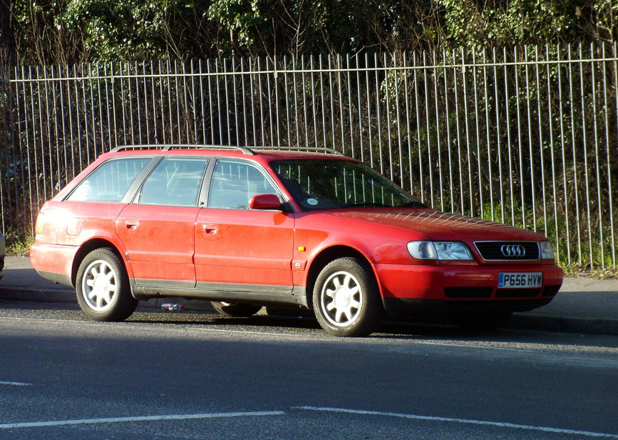 Foto Audi 100 Avant - 2.6S E