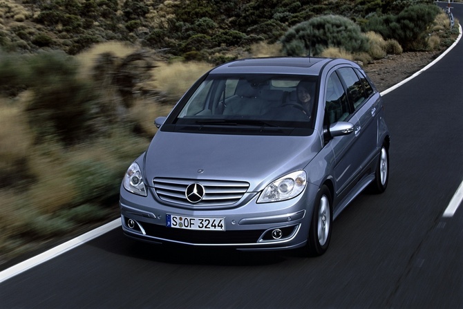Mercedes-Benz B 200 CDi Mercedes-Benz B 200 CDi