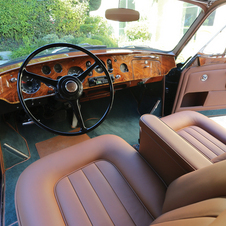 Bentley S2 Continental Flying Spur