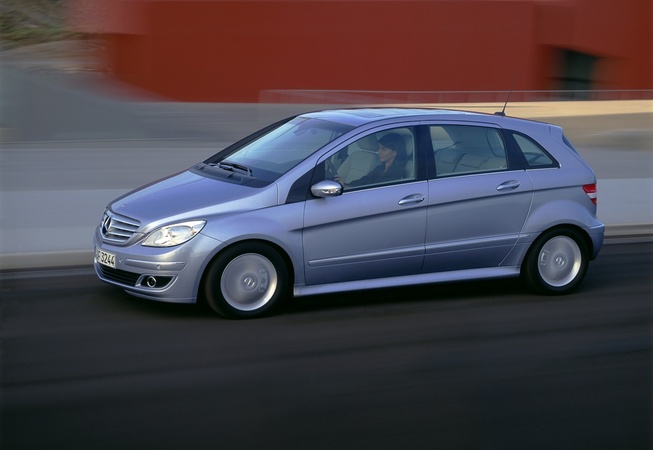 Mercedes-Benz B 200 CDi Mercedes-Benz B 200 CDi