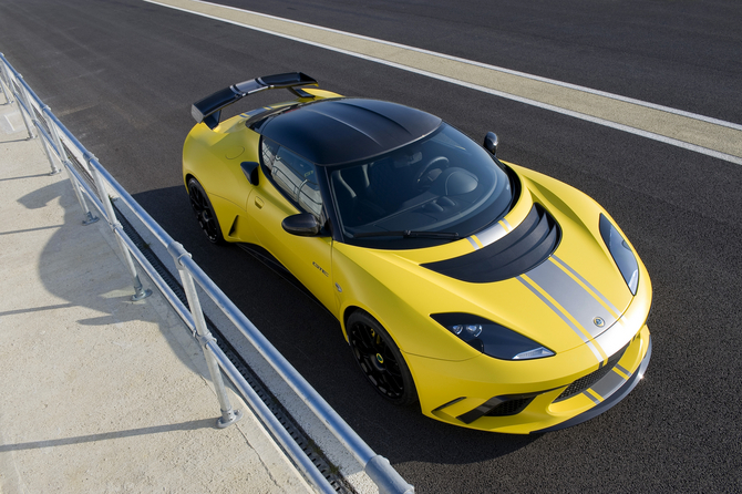 Lotus diz que lhe vai saltar o tejadilho no Salão de Genebra com novo descapotável Lotus diz que lhe vai saltar o tejadilho no Salão de Genebra com novo descapotável