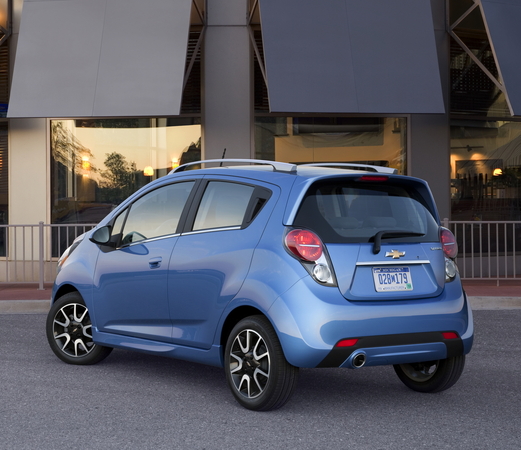 Chevrolet Spark 2LT AT Chevrolet Spark 2LT AT