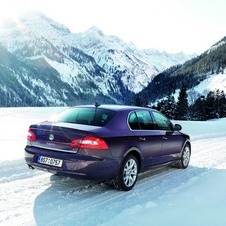 Skoda Superb 2.0I TDI CR 170 hp 4x4 Elegance Skoda Superb 2.0I TDI CR 170 hp 4x4 Elegance