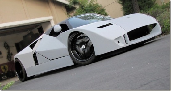 Concept Ford GT90 in garage Concept Ford GT90 in garage
