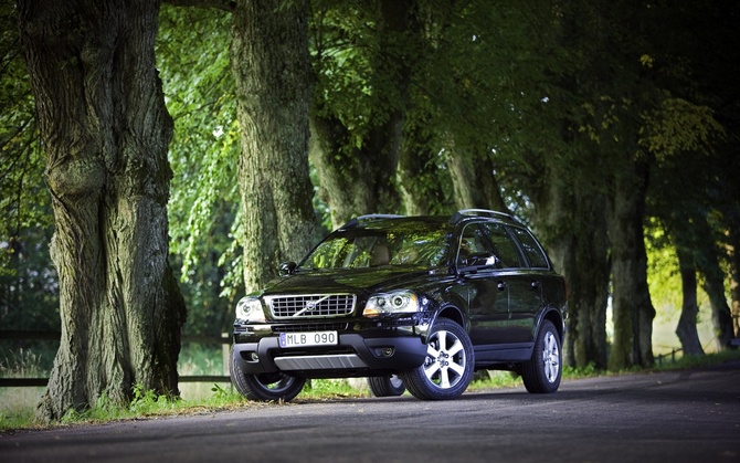 Volvo XC90 D3 Kinetic Geartronic Volvo XC90 D3 Kinetic Geartronic