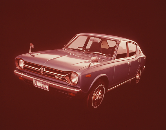 Nissan Cherry Sedan 1200GL·L Nissan Cherry Sedan 1200GL·L