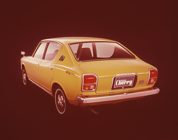 Nissan Cherry Sedan 1200GL·L Nissan Cherry Sedan 1200GL·L