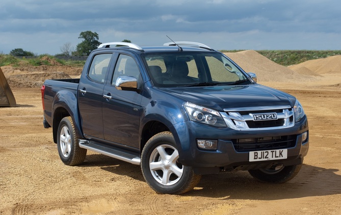 Isuzu D-Max 2.5 CC Long 4x4 L Isuzu D-Max 2.5 CC Long 4x4 L