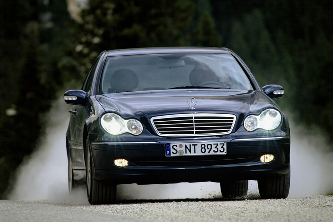 Mercedes-Benz C 320 4Matic Mercedes-Benz C 320 4Matic