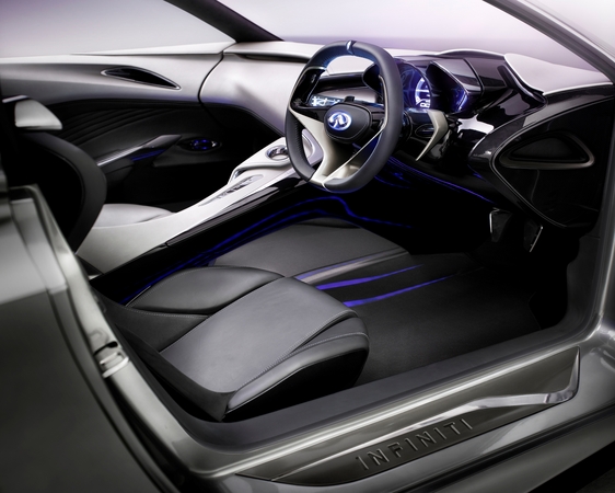 Infiniti Emerg-e Infiniti Emerg-e