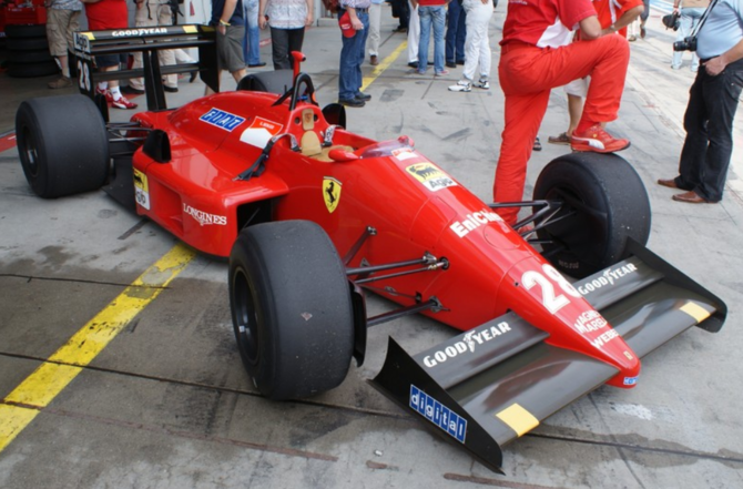 Ferrari F1-87 Ferrari F1-87