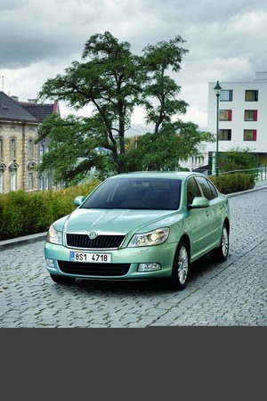 Skoda Octavia 1.6I TDI 105 hp DSG 7 Elegance Pack Skoda Octavia 1.6I TDI 105 hp DSG 7 Elegance Pack