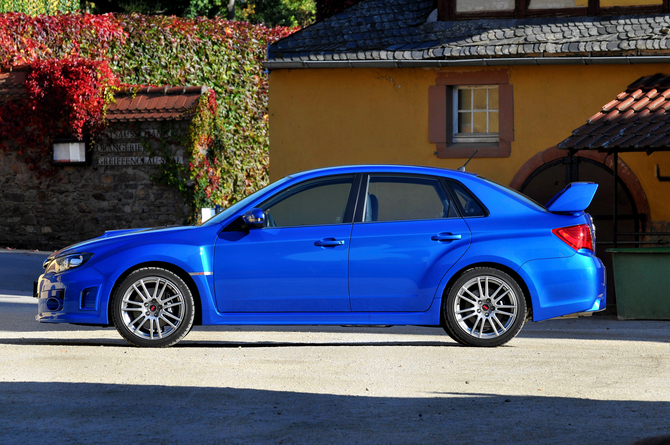 Subaru Impreza 2.5 WRX STI -S Subaru Impreza 2.5 WRX STI -S