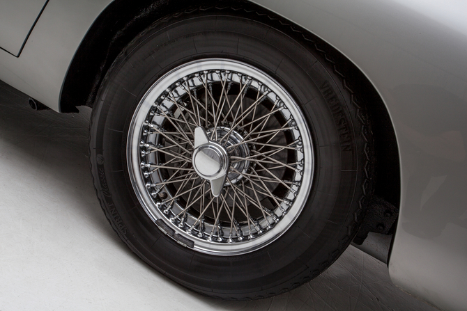 Aston Martin DB4 Aston Martin DB4