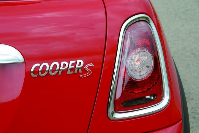 MINI (BMW) Cooper S MINI (BMW) Cooper S