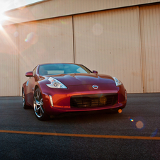 2013 Nissan 370Z Gets New Nose and New Colors 2013 Nissan 370Z Gets New Nose and New Colors