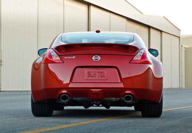 2013 Nissan 370Z Gets New Nose and New Colors 2013 Nissan 370Z Gets New Nose and New Colors
