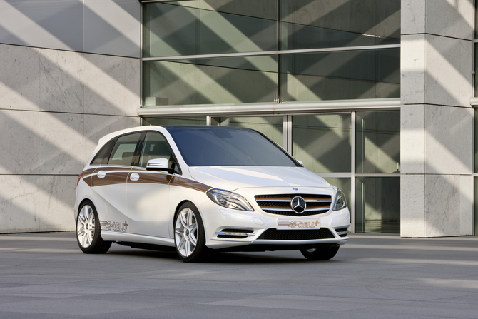 Mercedes-Benz B-Class E-CELL PLUS Mercedes-Benz B-Class E-CELL PLUS
