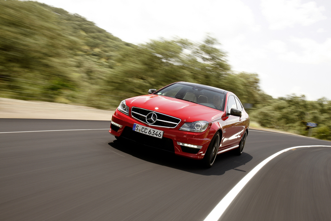 The C63 AMG fights against the RS4, M3 and IS-F The C63 AMG fights against the RS4, M3 and IS-F