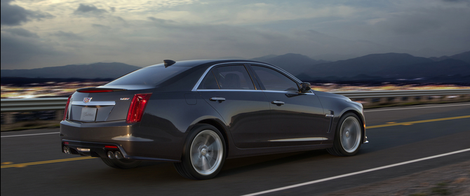The engine is combined with an automatic eight-speed transmission The engine is combined with an automatic eight-speed transmission