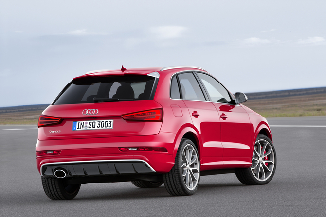 Les nouvelles Audi Q3 et RS Q3 présentent un design restylé Les nouvelles Audi Q3 et RS Q3 présentent un design restylé