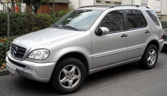 Mercedes-Benz ML 430 Mercedes-Benz ML 430