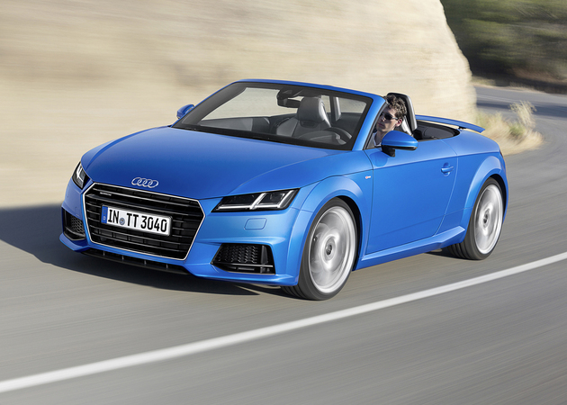 For the TT Roadster the model's classic style was reinterpreted and complemented with innovative components For the TT Roadster the model's classic style was reinterpreted and complemented with innovative components