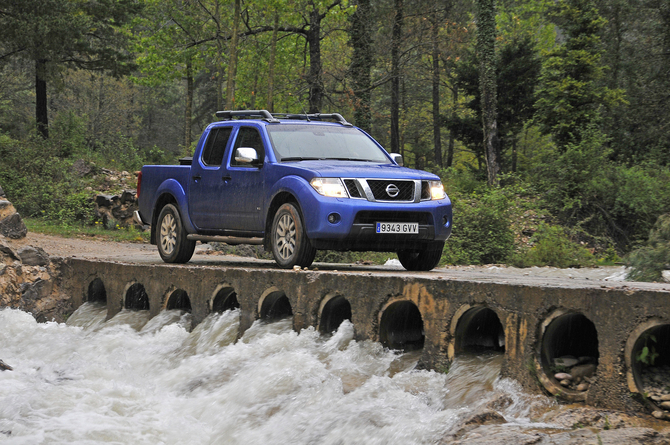 Nissan Navara Gen.2 Nissan Navara Gen.2