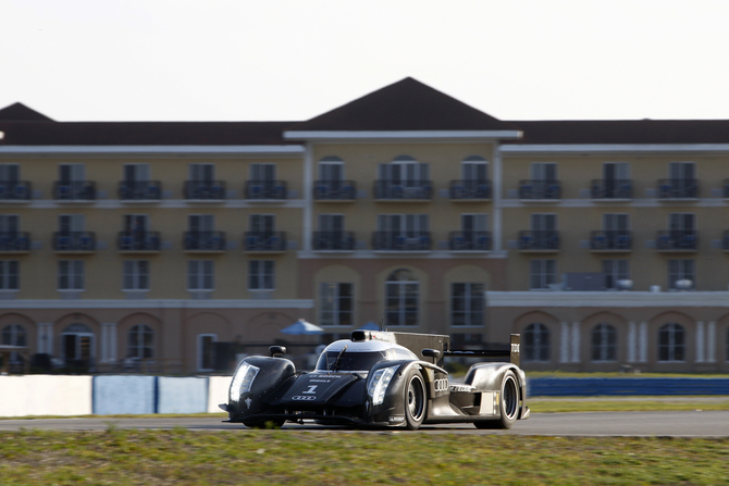 Audi tests next generation R18 Evolution in US Audi tests next generation R18 Evolution in US