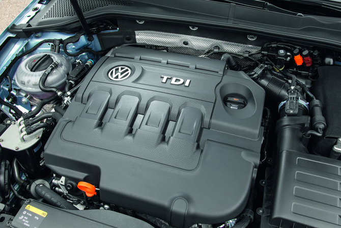 The engine has 108hp and is rated at 3.2l/100km The engine has 108hp and is rated at 3.2l/100km