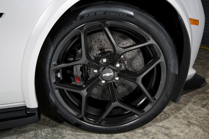 It gets forged 19in wheels It gets forged 19in wheels