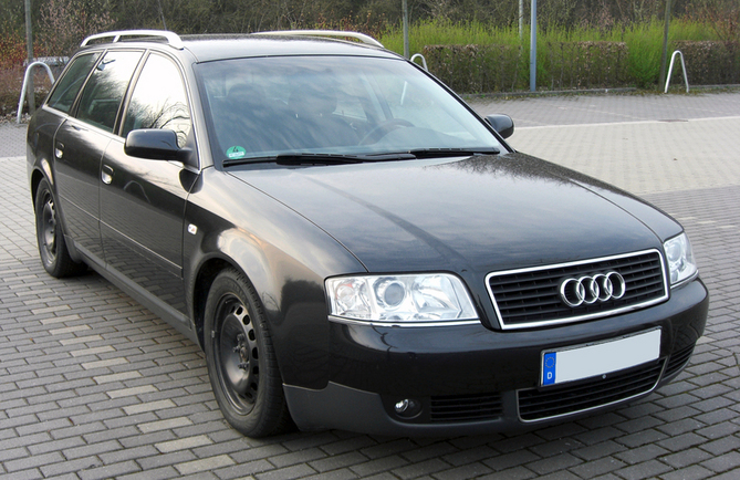 Audi A6 Avant 4.2 quattro Tiptronic Audi A6 Avant 4.2 quattro Tiptronic