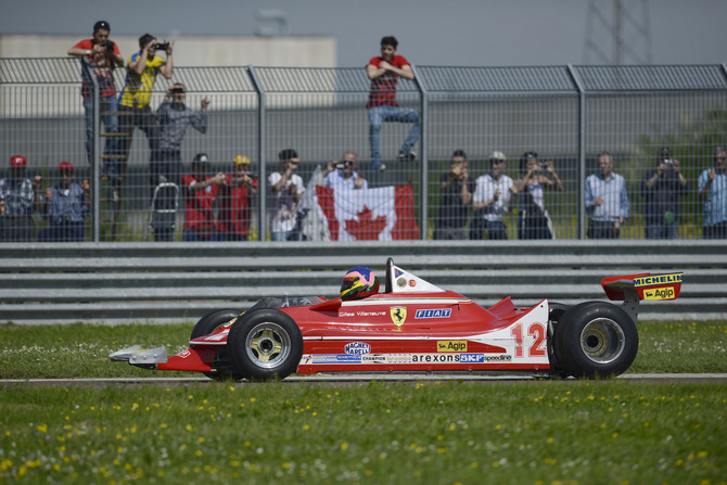 O T4 recebeu modificações aerodinâmicas para competir melhor com a Lotus O T4 recebeu modificações aerodinâmicas para competir melhor com a Lotus