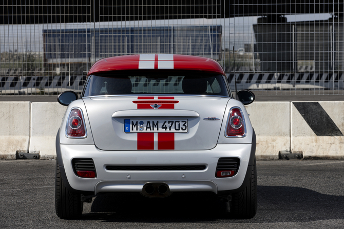 MINI (BMW) John Cooper Works Coupé MINI (BMW) John Cooper Works Coupé
