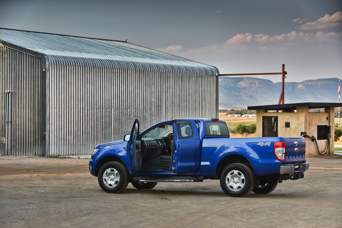 Ford Ranger Regular Cab XL S&S 2L 4x4 2.2TDCi Ford Ranger Regular Cab XL S&S 2L 4x4 2.2TDCi