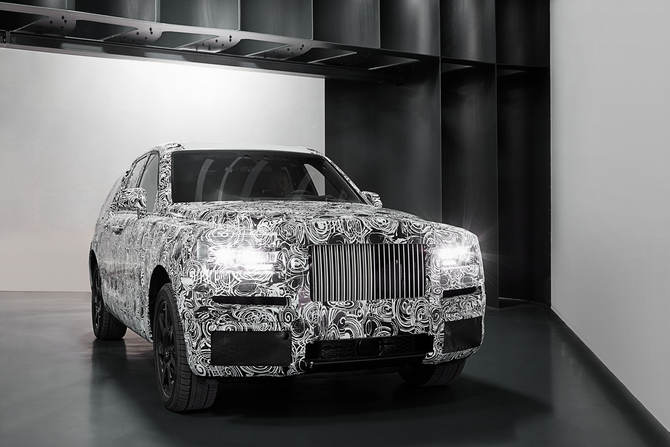 Rolls-Royce Cullinan Rolls-Royce Cullinan
