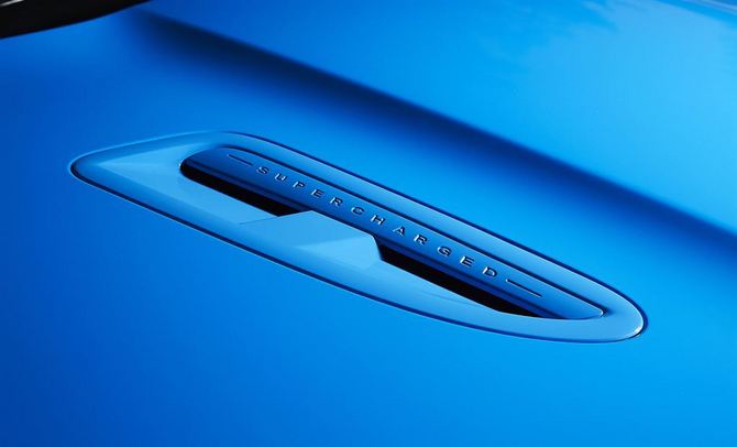 Detalhe do Jaguar XFR-S Detalhe do Jaguar XFR-S