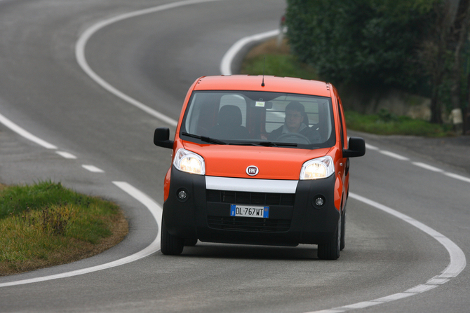 Fiat Fiorino 1.3 Multijet 16v 75cv Fiat Fiorino 1.3 Multijet 16v 75cv