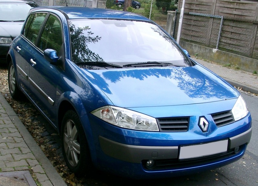 Renault Megane II Hatchback 19dCi 120 basic info spec rating