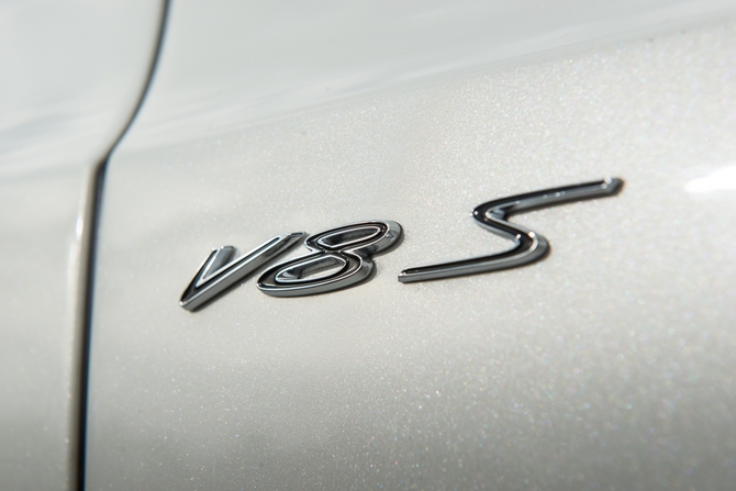 The turbos make more boost to increase power The turbos make more boost to increase power