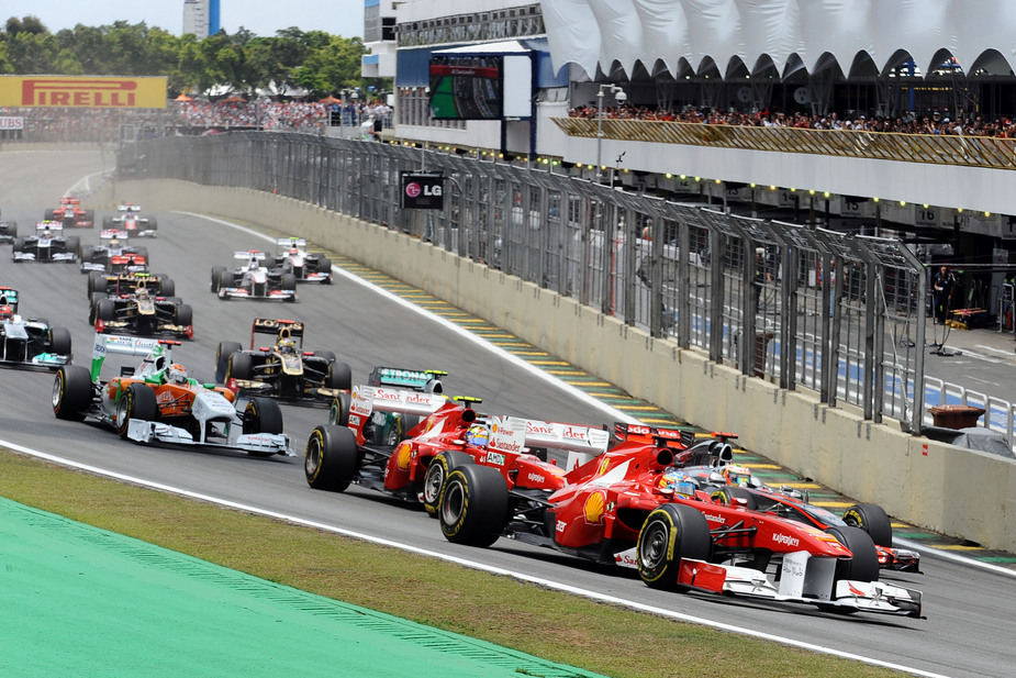 Lotus Formula 1 Teams Develops Reactive Ride Height System, Other Teams Forced to Keep Up
