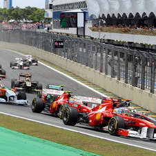 Lotus Formula 1 Teams Develops Reactive Ride Height System, Other Teams Forced to Keep Up Lotus Formula 1 Teams Develops Reactive Ride Height System, Other Teams Forced to Keep Up