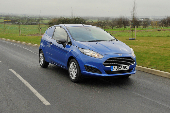 Ford Fiesta Van 1.5 TDCi Sport Ford Fiesta Van 1.5 TDCi Sport